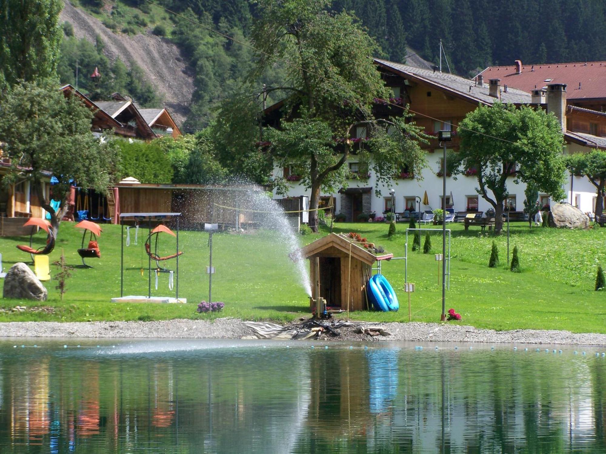 Pension Holzknechthof Am See نيوستيف ام ستوبيتا المظهر الخارجي الصورة