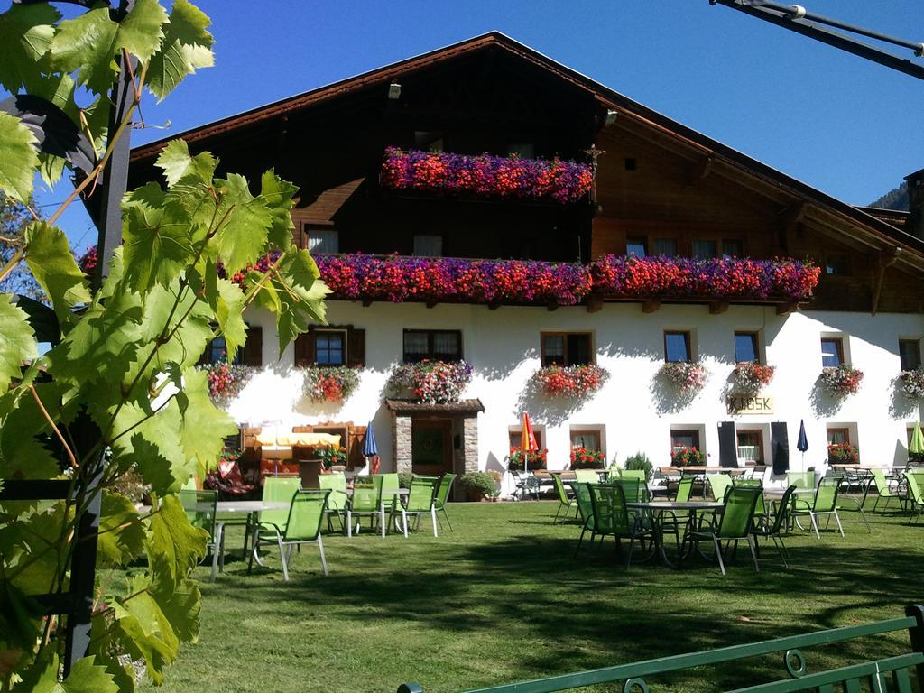 Pension Holzknechthof Am See نيوستيف ام ستوبيتا المظهر الخارجي الصورة